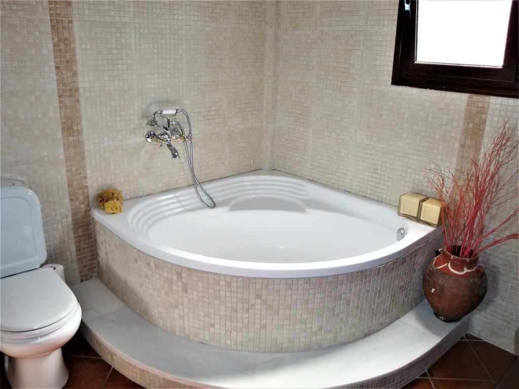 Waterfront Mediterranean Villa Skroponeria Ngoại thất bức ảnh