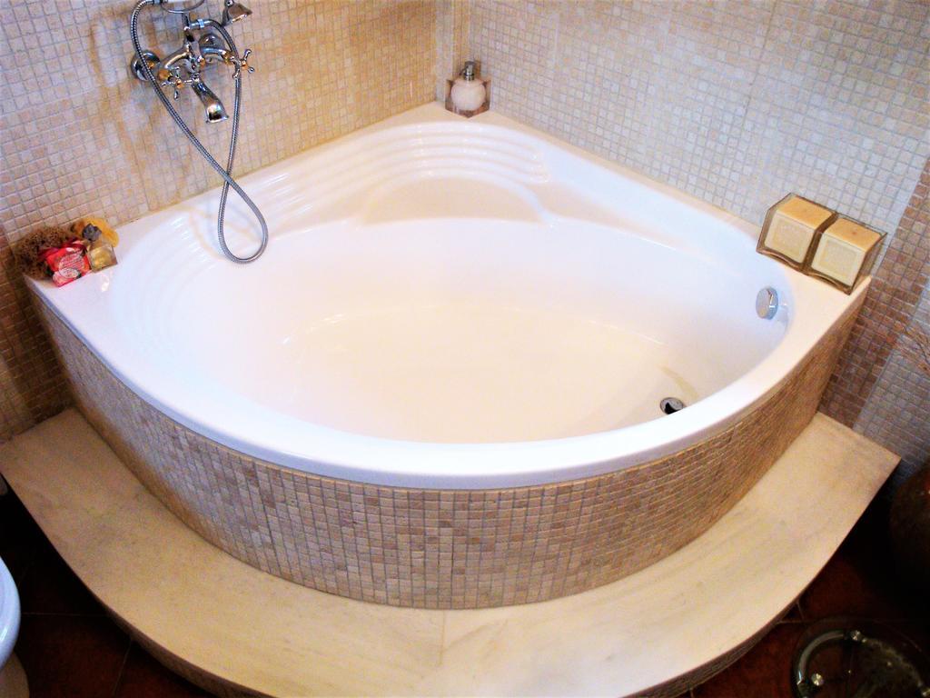 Waterfront Mediterranean Villa Skroponeria Ngoại thất bức ảnh