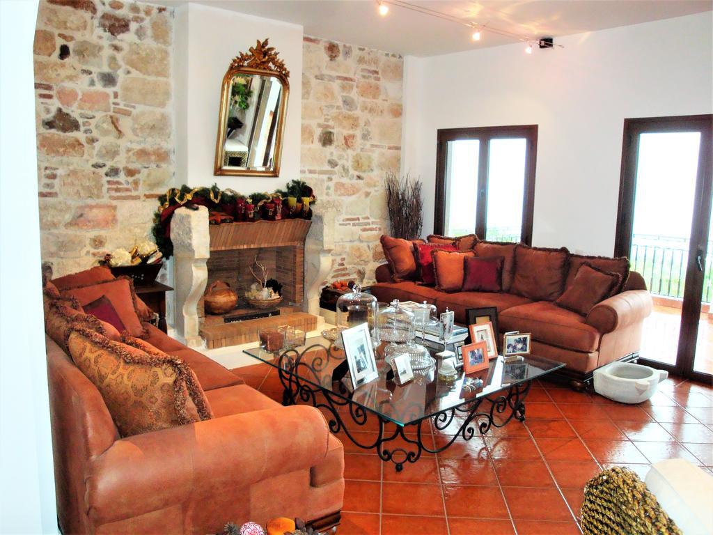 Waterfront Mediterranean Villa Skroponeria Ngoại thất bức ảnh